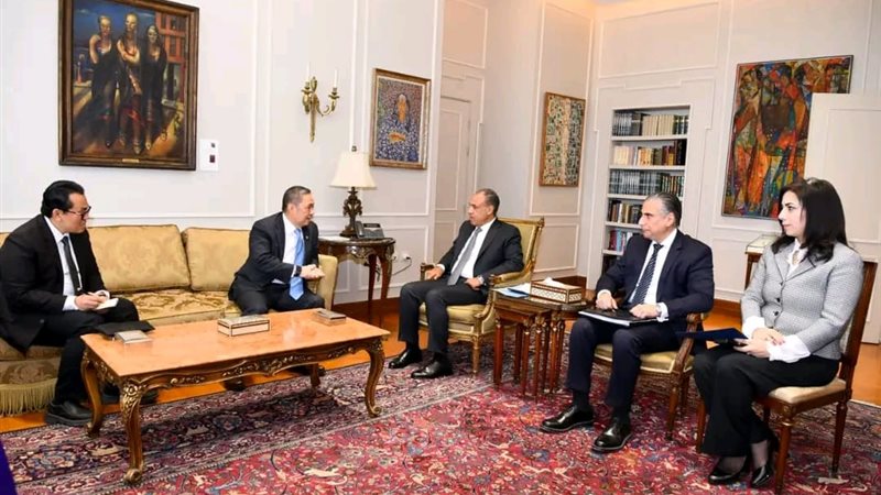 خلال اللقاء