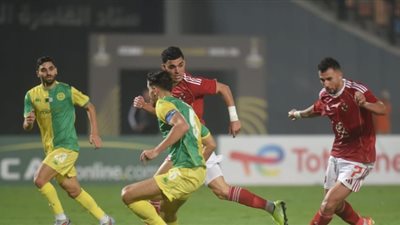 شوط أول سلبي بين الأهلي وشبيبة القبائل بدوري أبطال أفريقيا