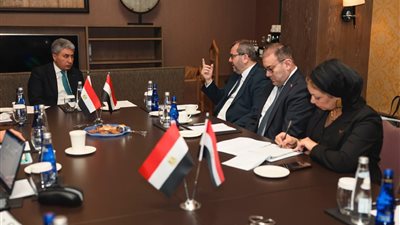 شريف فتحى يستهل لقاءاته المهنية بتركيا باجتماعات مع عدد من شركات الطيران