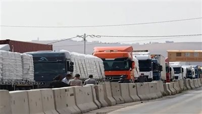 اتحاد الشحن اللبنانى: عدم دخول شاحناتنا لسوريا سينعكس سلبا على مرافئ لبنان