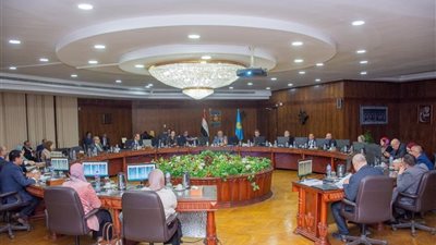  ترقية 28 أستاذا بهيئة تدريس جامعة طنطا ومنح 53 الدكتوراة