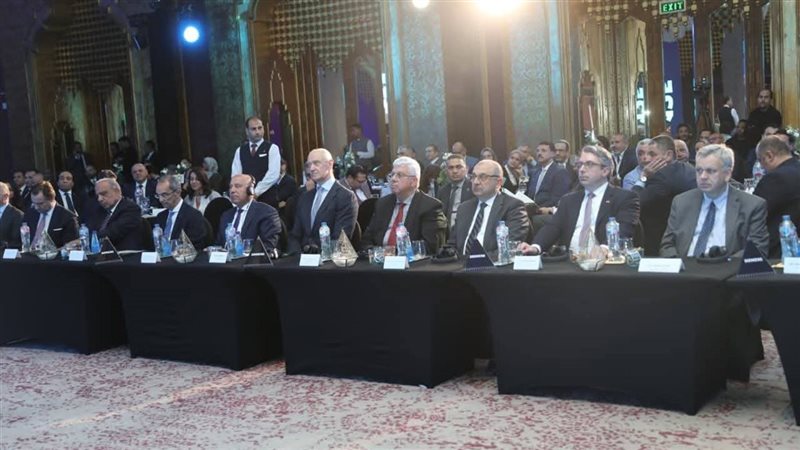 الوزراء خلال الاحتفالية