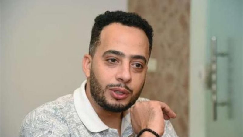  الفنان عصام السقا