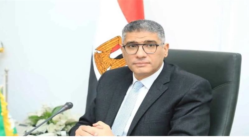  محافظ الجيزة المهندس