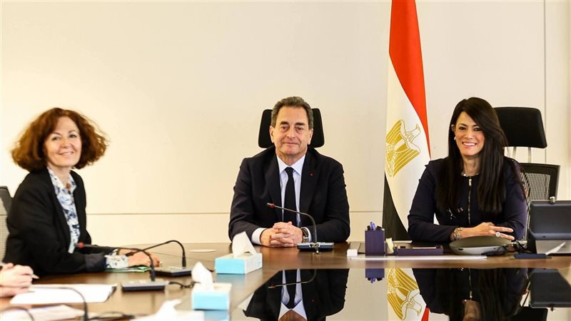 لقاء وزيرة التخطيط