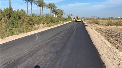 انتهاء رصف وتوسعة ١٩ شارعًا  بنطاق ٧ أحياء في الإسكندرية 