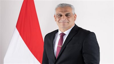 اللواء صلاح جمبلاط وزير الدولة للانتاج الحربى.. من هو؟