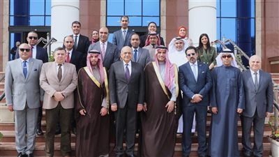 ميناء الإسكندرية يستقبل رئيس هيئة الموانئ السعودية