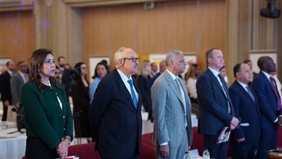 التجربة المصرية للتأمين الصحي الشامل في مؤتمر عربي دولي بدبي