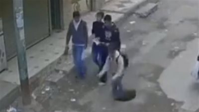 سقوط طالب داخل بالوعة بمغاعة في المنيا.. وحقيبته المدرسية تنقذه