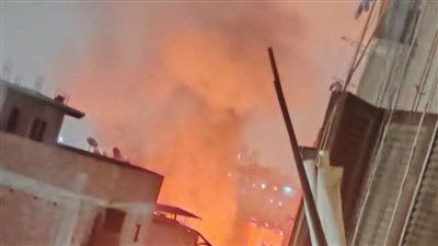 اندلاع حريق بأحد المحال التجارية بالشرقية