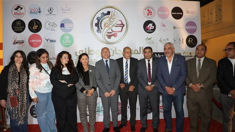 محافظ القاهرة خلال