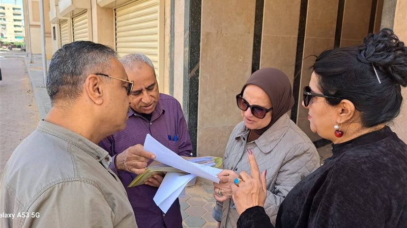 أبو كيلة تتفقد الأراضي