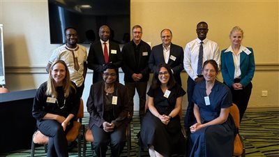 هيئة الدواء في ملتقى استخدامات الذكاء الاصطناعي بمجالات الأدوية بجنوب إفريقيا