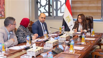 تحرك عاجل لرصد الروائح الكريهة بالجيزة