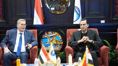 مستقبل وطن يستضيف وزير البترول للتعرف على خطة وأولويات الوزارة للمرحلة المقبلة