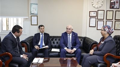 أمل عمار تبحث مع سفير أذربيجان تعزيز التعاون في تمكين المرأة