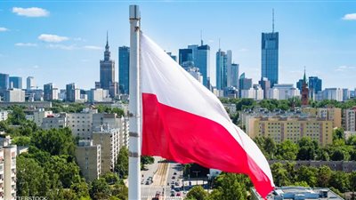 بولندا تعلن رصد أجسام غريبة داخل مجالها الجوي