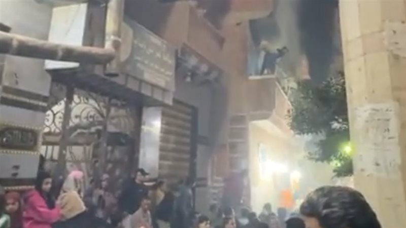 جانب من الحريق