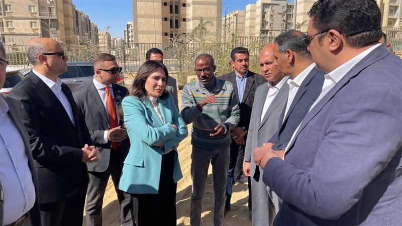 وزيرة الإسكان في