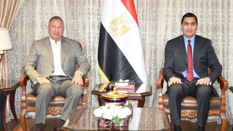 جوهر والخطيب 