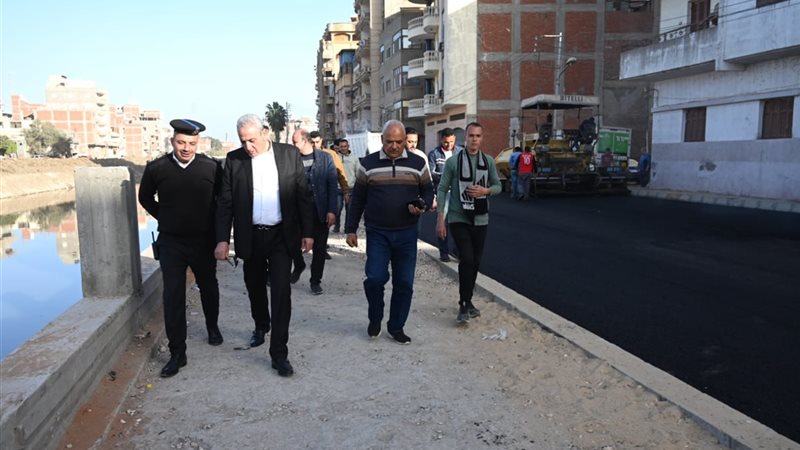 محافظ الغربية خلال