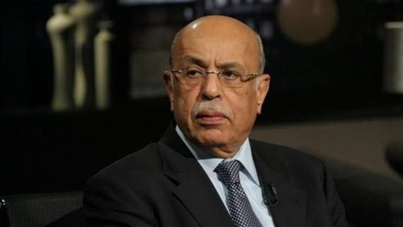 الدكتور مفيد شهاب