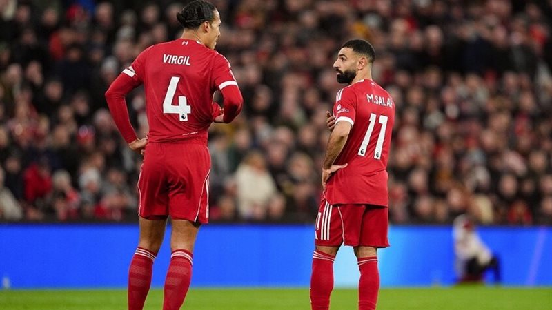 صلاح وفان دايك