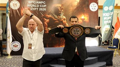 الاتحاد الدولي للقوة البدنية يكرم محمود بركات 