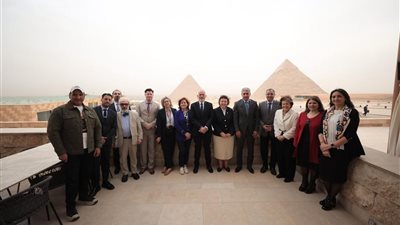 وزير السياحة والآثار يستقبل وزيرة ثقافة اليونان