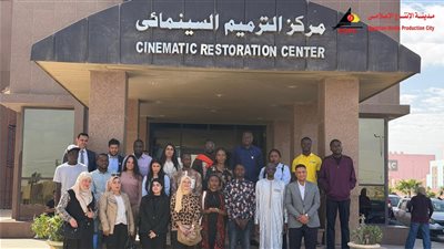 وفد الصحفيين الأفارقة يزور مدينة الإنتاج الإعلامي