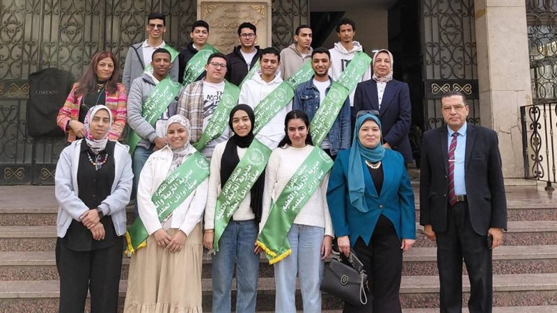 فريق أوائل طلبة المرحلة