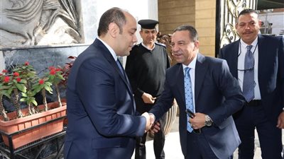 اللواء عمرو الغريب محافظ المنوفية يصل مقر الديوان العام لمباشرة مهام عمله عقب أدائه اليمين 