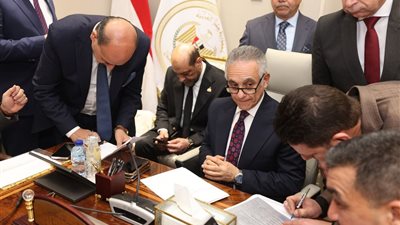 وزير العدل يلتقي عدداً من أعضاء مجلسي النواب والشيوخ