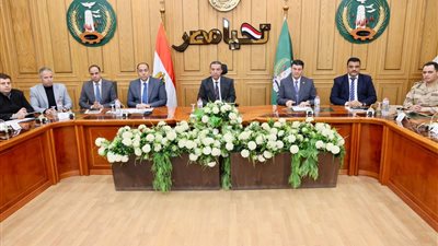  محافظ المنوفية يترأس اجتماع متابعة مشروعات 