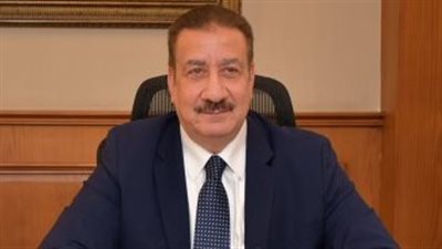 محافظ بورسعيد يوجه برفع كفاءة الخدمات بمشروع الإسكان الاجتماعي 