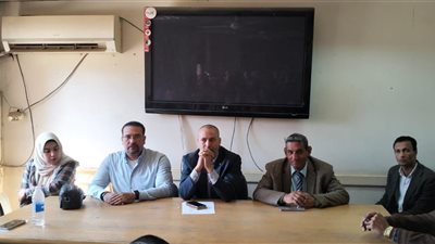 اجتماع موسع للطب العلاجي لوضع خطة عمل شاملة لتطوير الخدمات الصحية وتشديد المتابعة