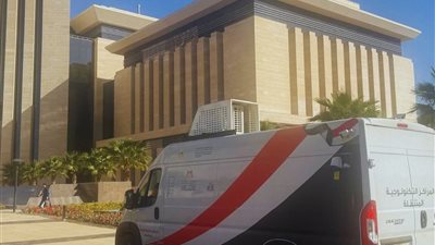 الخارجية تتسلم مراكز تكنولوجية متنقلة لتقديم خدمات التصديقات بالقاهرة الكبرى