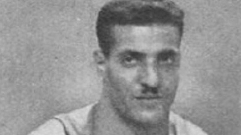 السيد نصير بطل رفع