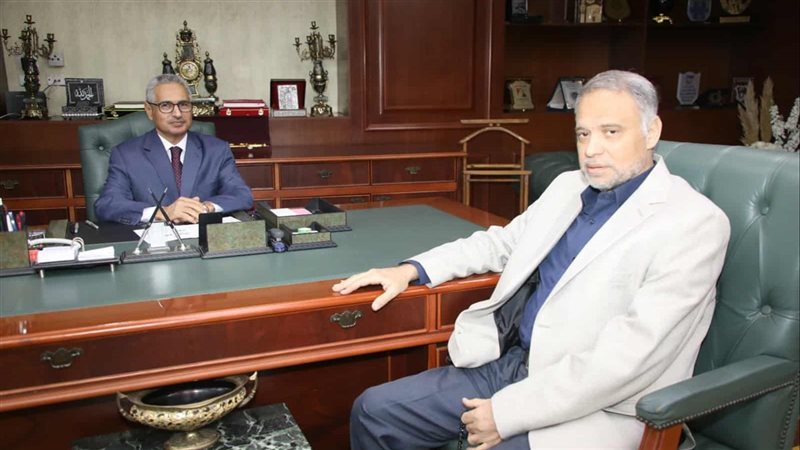 محافظ بنى سويف ومراسل