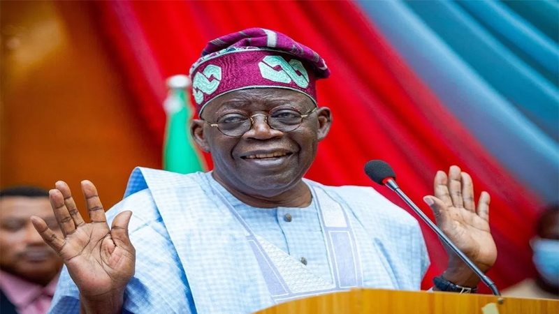  الرئيس النيجيري