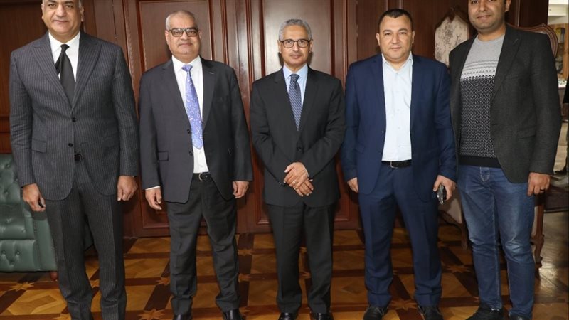 محافظ بنى سويف يستقبل