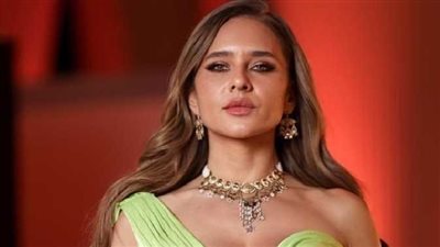 نجوم الفن يتابعون الدراما الرمضانية.. ونيللي كريم علي قد الحب.. قصة إنسانية مختلفة