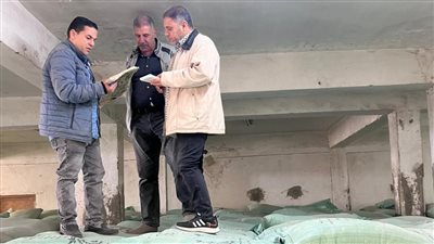 ضبط 40 طن دقيق مجهول المصدر بمركز طامية بالفيوم