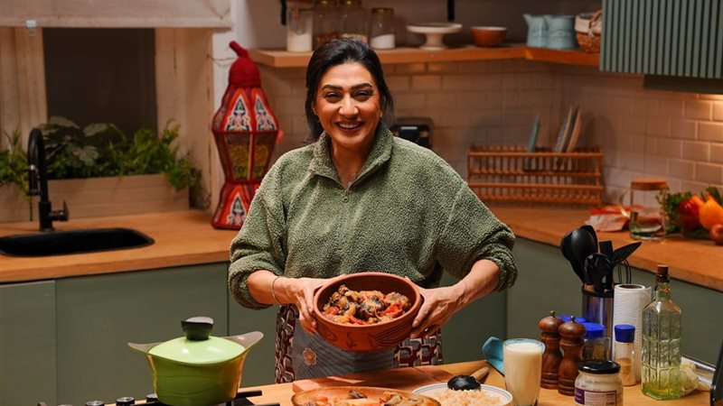 الفنانة وفاء صادق