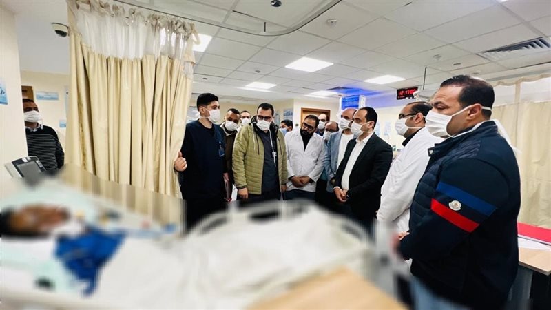 زيارة المصابين 