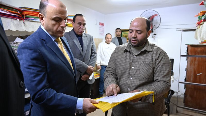 محافظ الغربية خلال