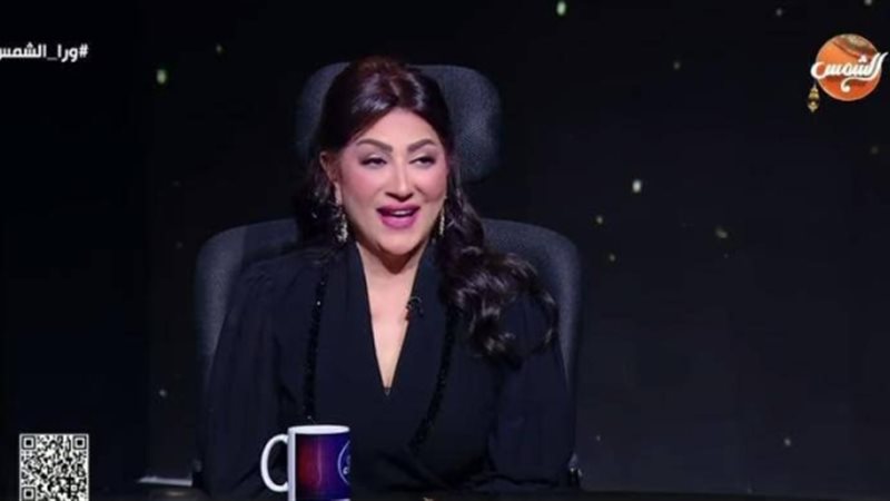 الفنانة وفاء عامر 