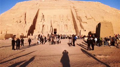 إعلامي  الوزراء: ظاهرة تعامد الشمس على وجه الملك رمسيس الثاني حدث حضاري وسياحي عالمي