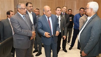 وزير الكهرباء يتفقد المركز القومي للتحكم في الطاقة ويتابع سير العمل وجودة التغذية الكهربائية خلال شهر رمضان
